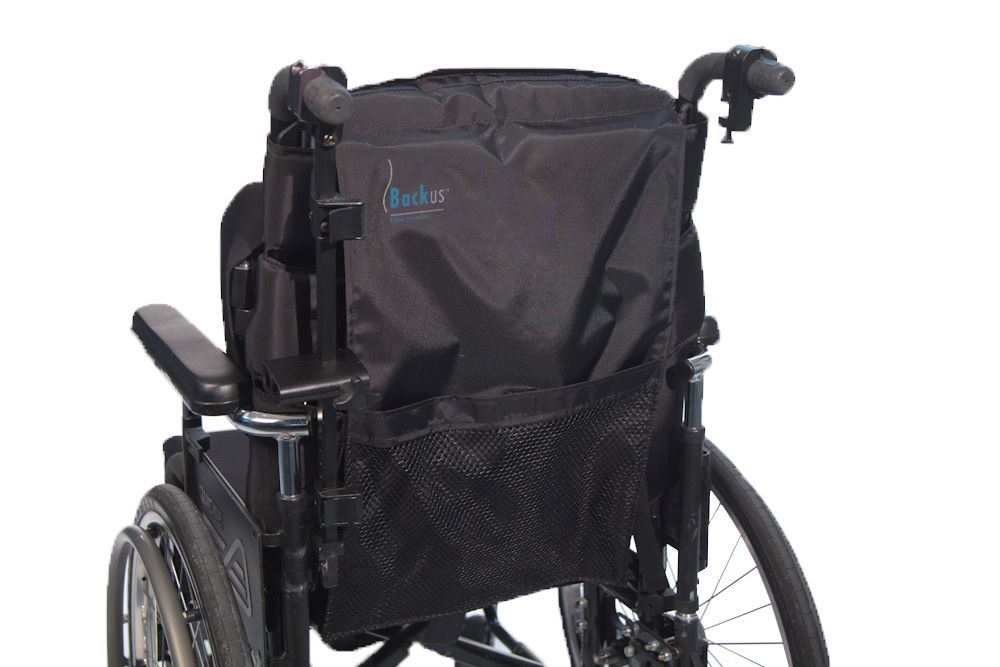 Backus Backus sur un fauteuil roulant